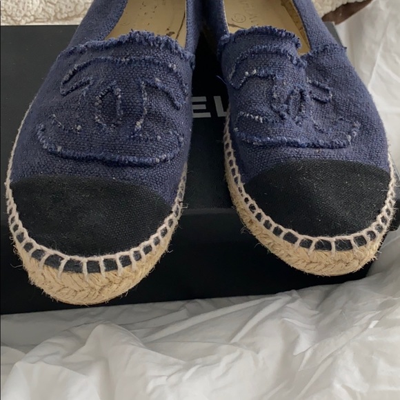 Chanel denim espadrilles size 7 - Picture 3 of 6